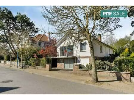 maison rénovée de 6 chambres dans le centre de koksijde-bad