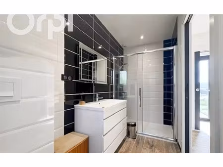 location maison  m² t-1 à saint-maurice-d'ardèche  400 €