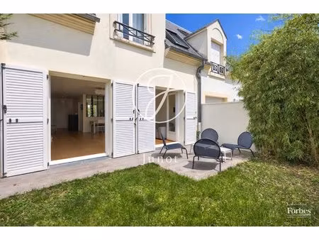 rueil-malmaison - proche buzenval - maison à vendre - 148.75m² - 4 chambres - jardin.