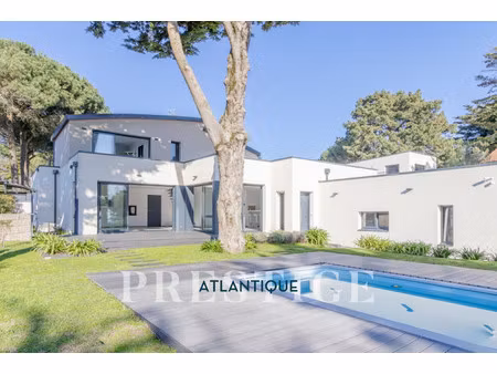 maison de luxe à vendre à préfailles
