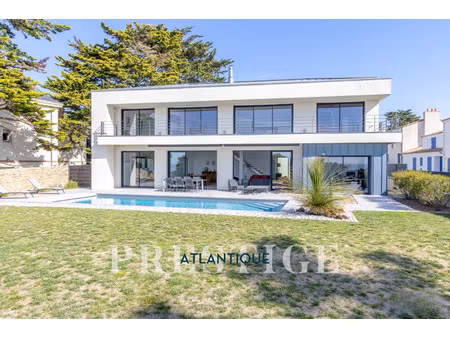 maison de luxe à vendre à préfailles