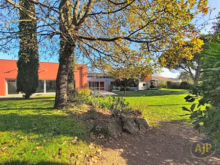 maison de luxe à vendre à legé