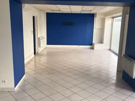 local commercial au péage de roussillon