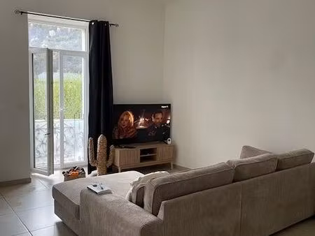 t2 avec jardin centre epierre