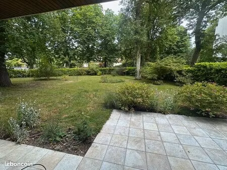 appartement 3 chambres avec grand jardin