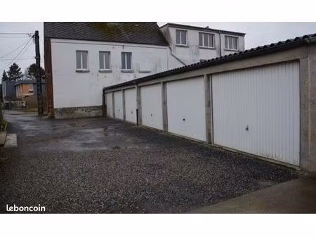 garage/box à louer à hirson