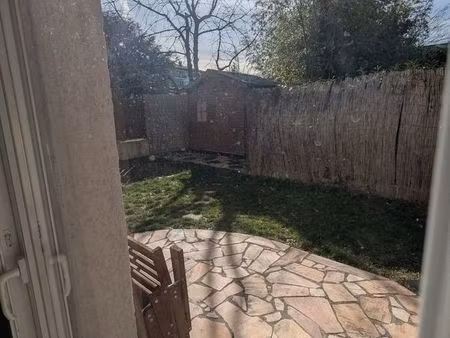 maison mitoyenne 86m² – 3 ch – jardin sud-ouest – climatisée – 2100 cc