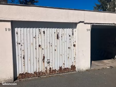 parking/ box ferme individuel