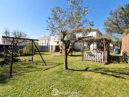 vente maison à la roche-sur-yon (85000) : à vendre / 106m² la roche-sur-yon