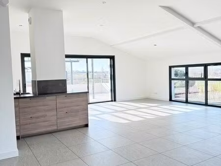 particulier loue t4 120m2