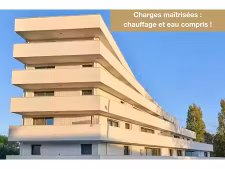 location appartement 4 pièces 86 m² à lagny-sur-marne (77400)  1 436 €