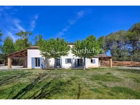 maison de luxe à louer à aix-en-provence : 4 500 €/mois | 153m²