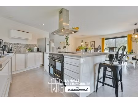 maison 7 pièces - 162 m²