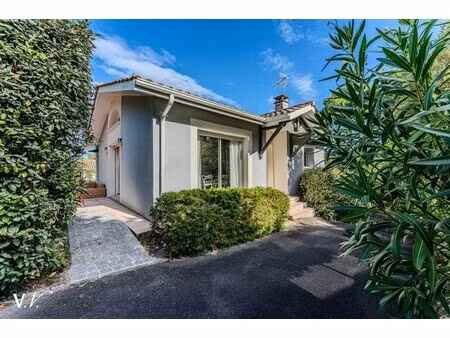 maison de luxe à vendre dans le quartier le pyla