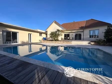 maison de luxe à vendre à maucor