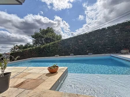 maison de luxe à vendre à bardos
