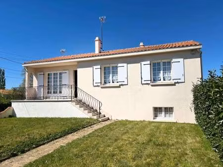 vente maison à saint-paul-en-pareds (85500) : à vendre / 137m² saint-paul-en-pareds