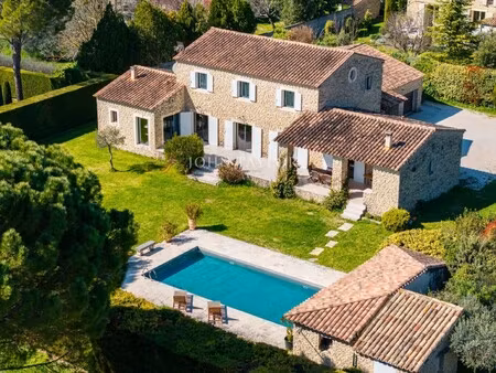ferme à vendre à gordes