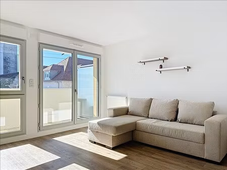 appartement - 1er étage - 44 08 m2 - 2 pièces - meublé