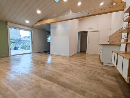 appartement t3 hyper centre