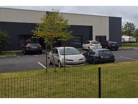 vente commerce 6 pièces 377 m² sainte-bazeille (47180)