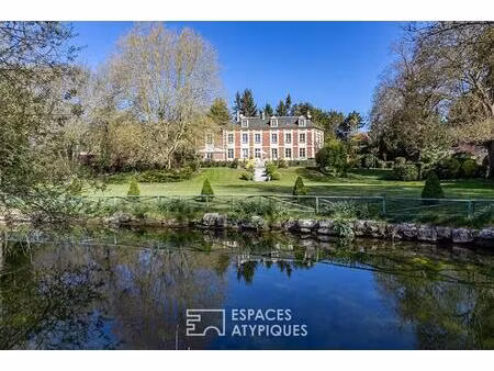 elégante demeure xixème en briques et pierres dans un cadre enchanteur avec vue
