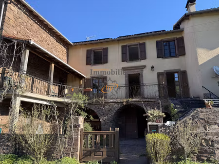 location maison type 5 semi-équipée avec terrasse et cave  s