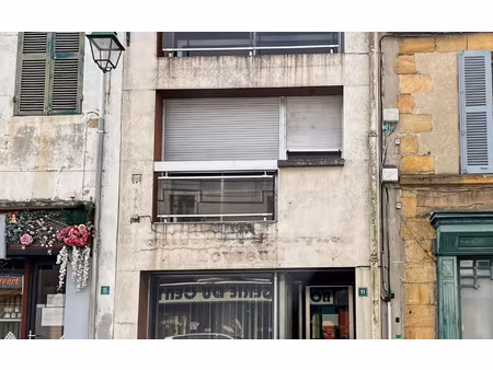 immeuble montmarault m² t-3 à vendre  63 500 €