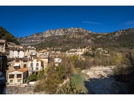 vente 2 pieces roquesteron