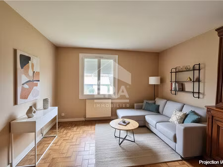 opportunité rare à chauray - maison à fort potentiel !