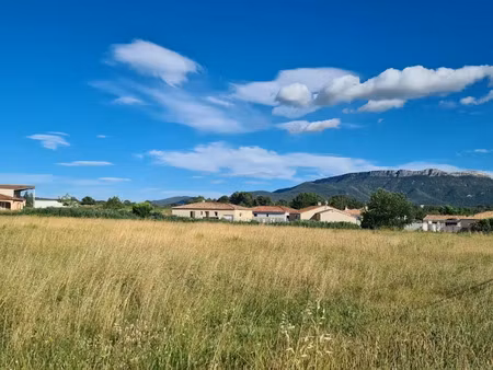 vente terrain 500 m² à pourrières (83910)  214 900 €