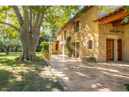 ferme à vendre dans le quartier exterieur