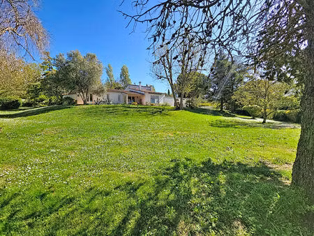 villa de 250 m² avec parc 3000 m²  piscine  résidence sécurisée - auzeville-tolosane