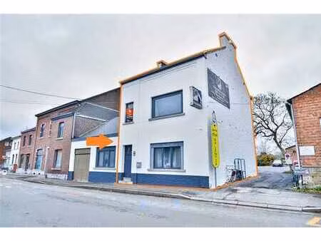 maison 3 ch avec superbe potentiel !