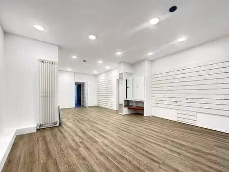 local commercial à louer à namur - rue des croisiers