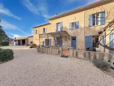 ferme à vendre dans le quartier secteur ouest