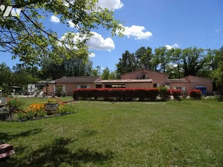 maison de luxe à vendre à mérindol