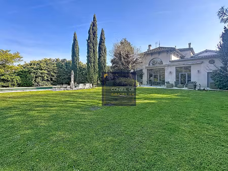 maison de luxe à vendre dans le quartier venieres