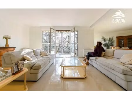 appartement de luxe à vendre dans le quartier centre