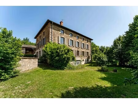 maison de luxe à vendre à cublize