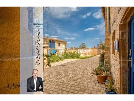 maison de luxe à vendre à nuelles