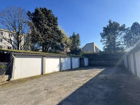vente garage et parking à angers saint-serge (49000) : à vendre / 19m² angers saint-serge