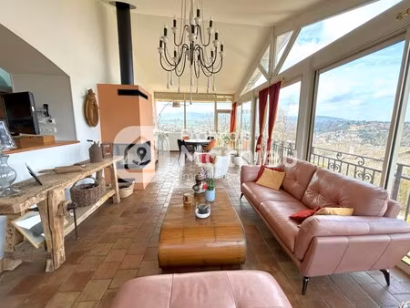 maison de luxe à vendre à sain-bel