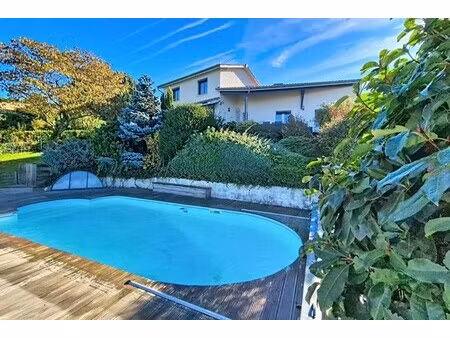 maison de luxe à vendre à fleurieux-sur-l'arbresle