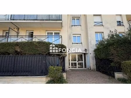 gonesse – appartement 4 pièces avec balcon et box