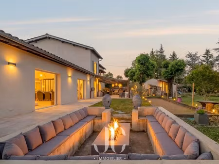 maison de luxe à vendre à marcilly-d'azergues