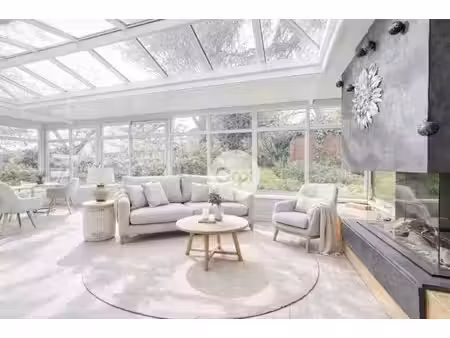 villa de luxe à vendre à saint-laurent-d'agny