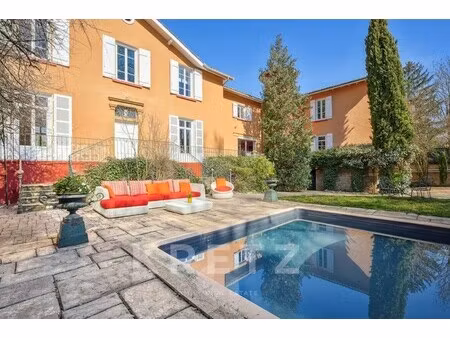 maison de luxe à vendre à villefranche-sur-saône