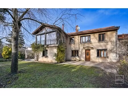 maison de luxe à vendre à lissieu