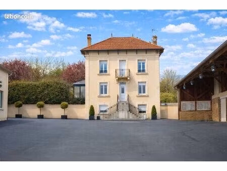 propriété équestre d'exception avec fort potentiel immobilier